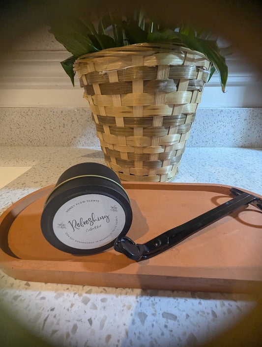 Refreshing 4 oz candle